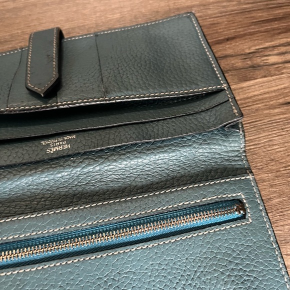 Authentic Hermes Leather Bearn Wallet - Picture 9 of 12